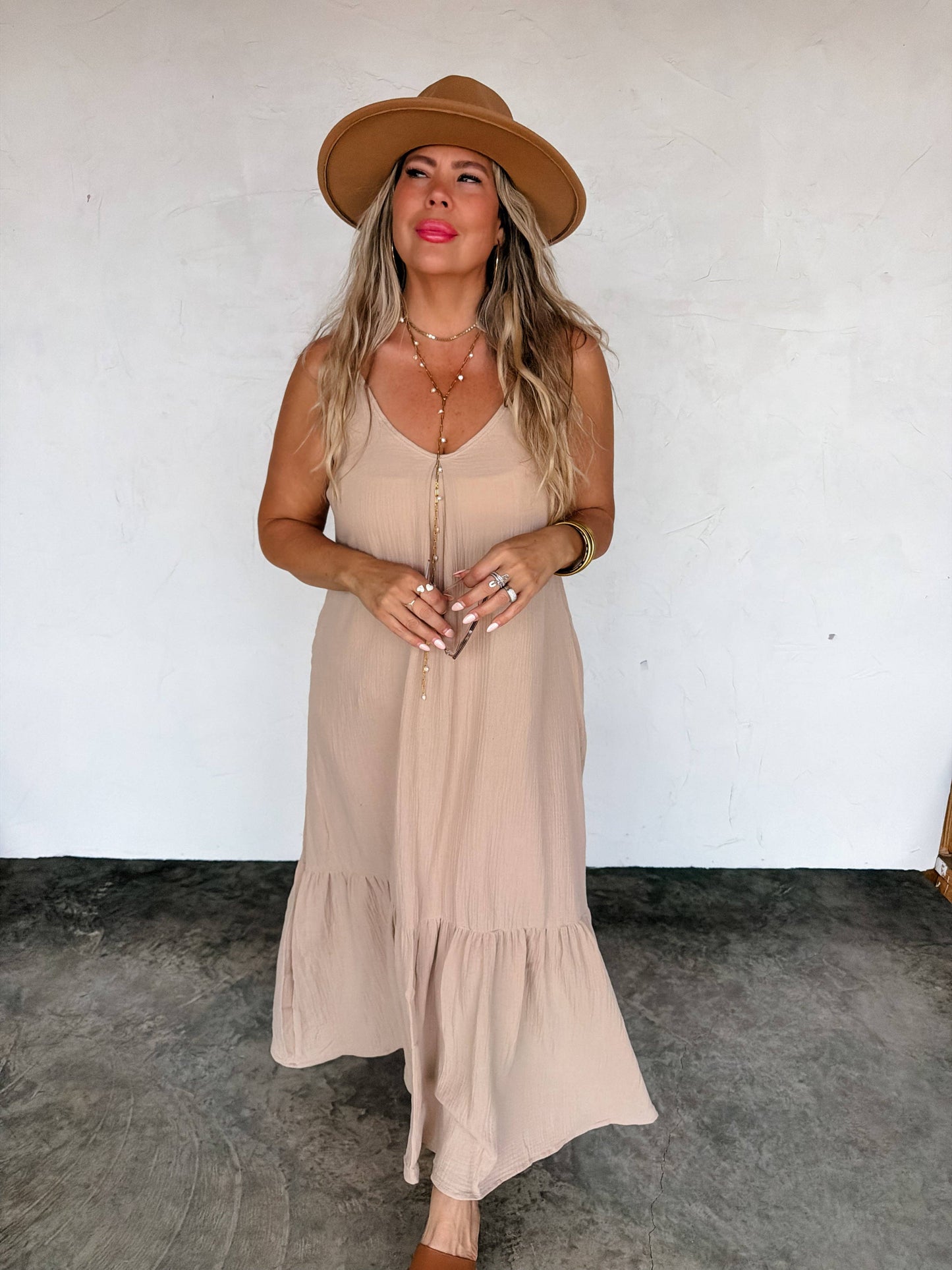COASTAL NOVA DRESS: KHAKI