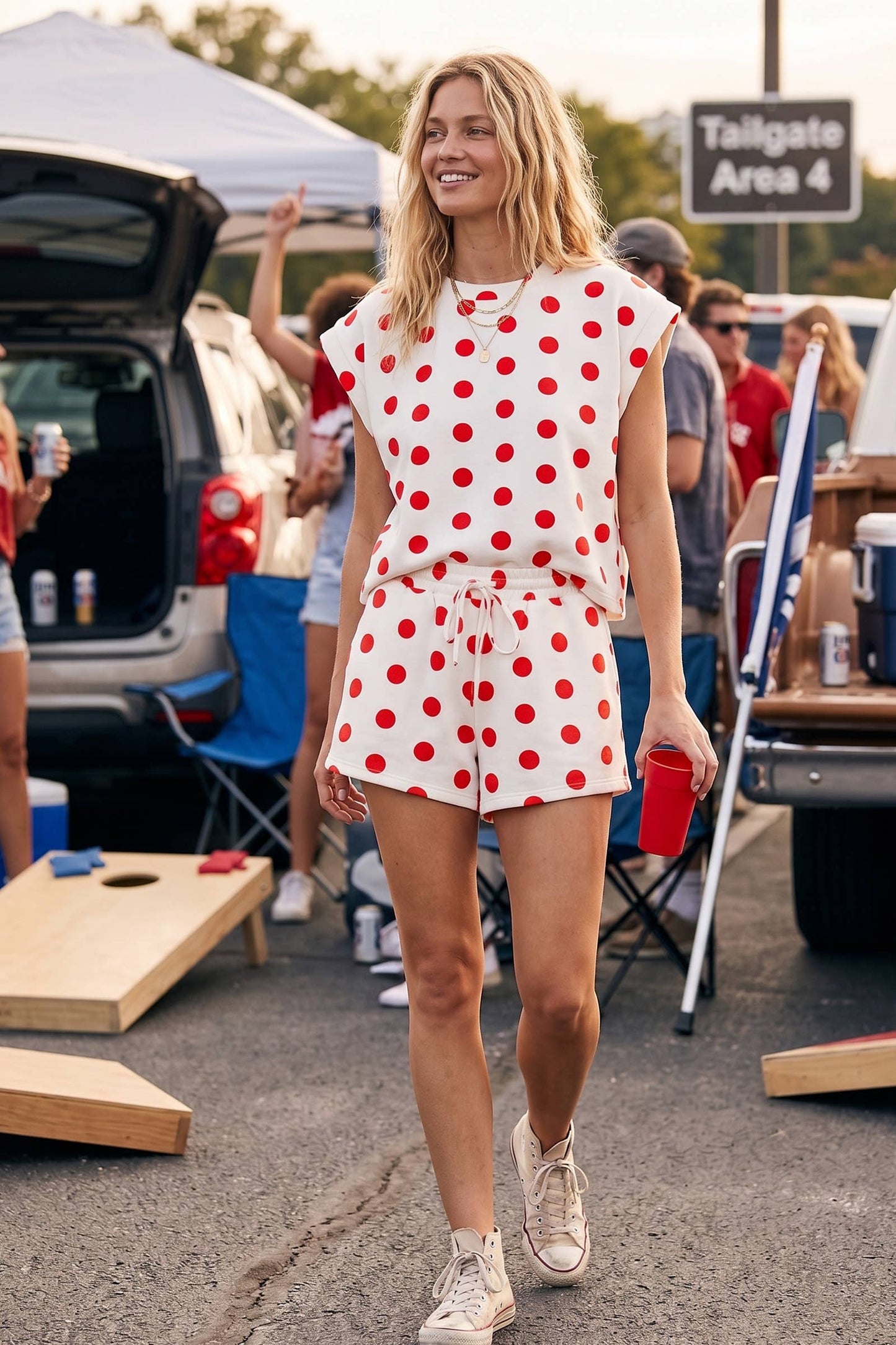 Varsity Dot Scuba Set: WHITE/MAROON