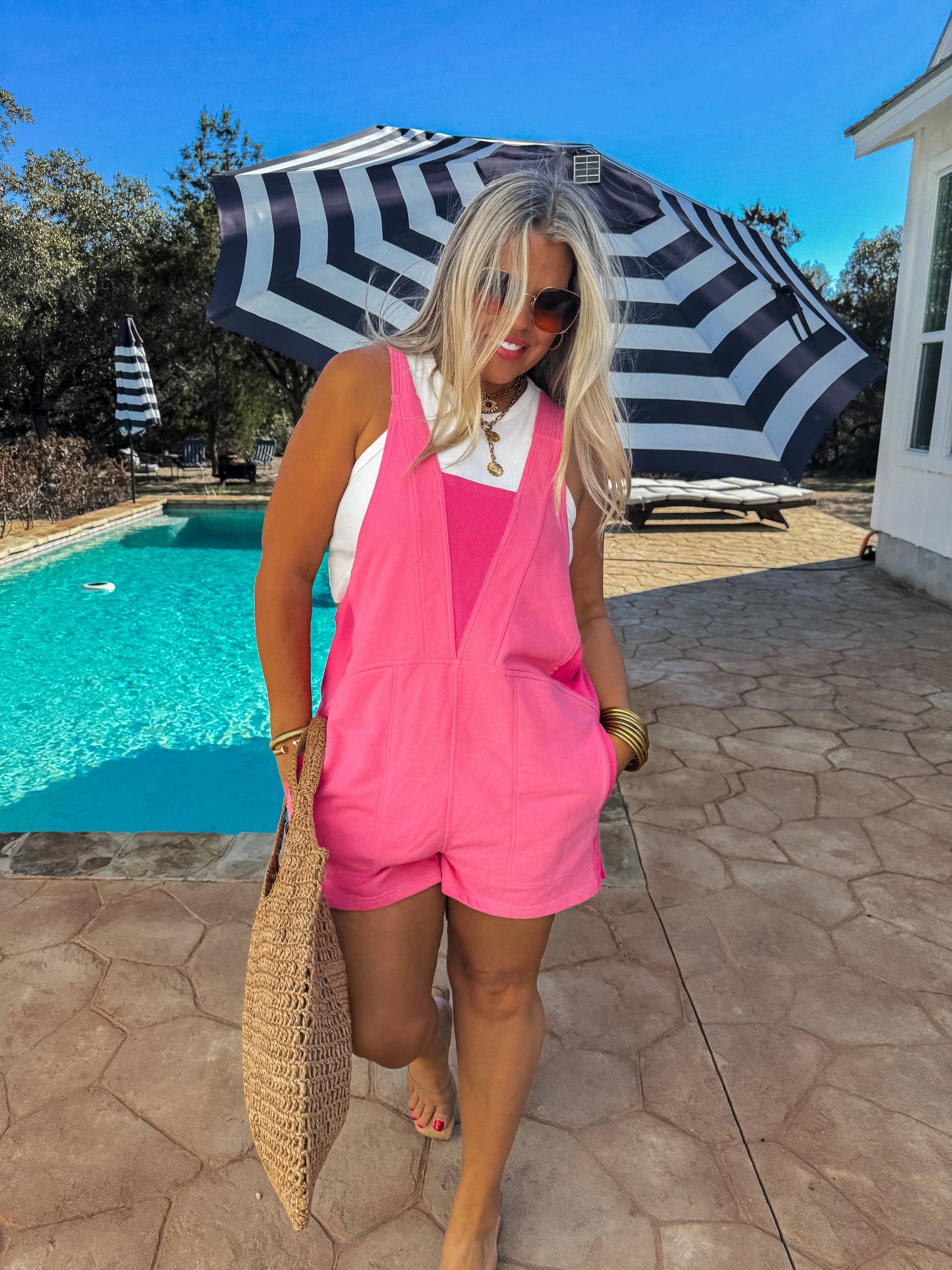 SPRING BEACH PLEASE ROMPER: CORAL