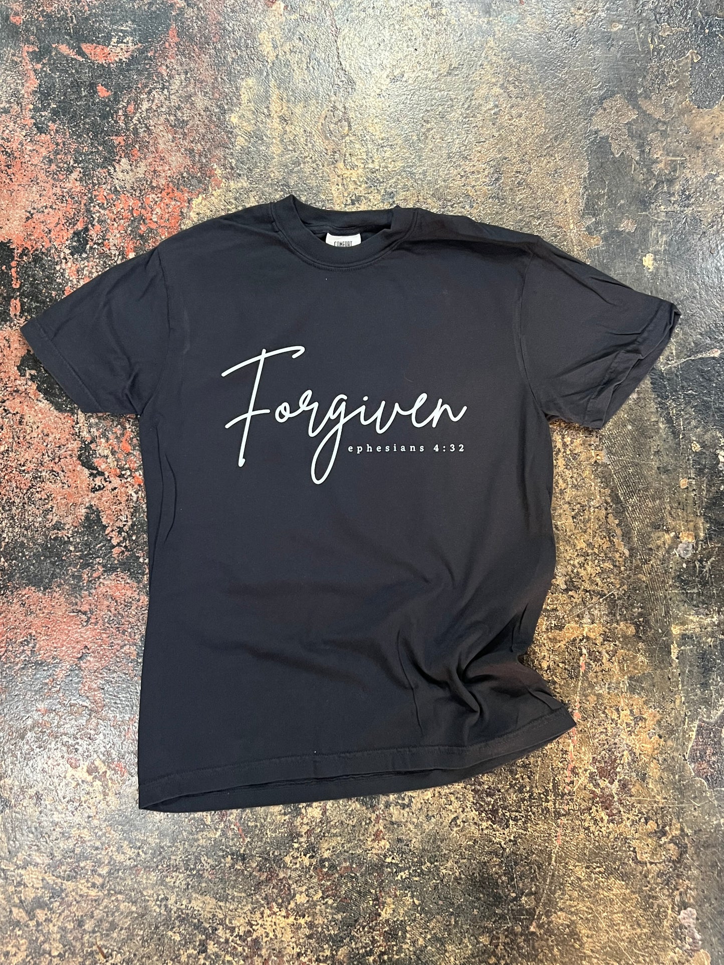 T-Shirt - Forgiven