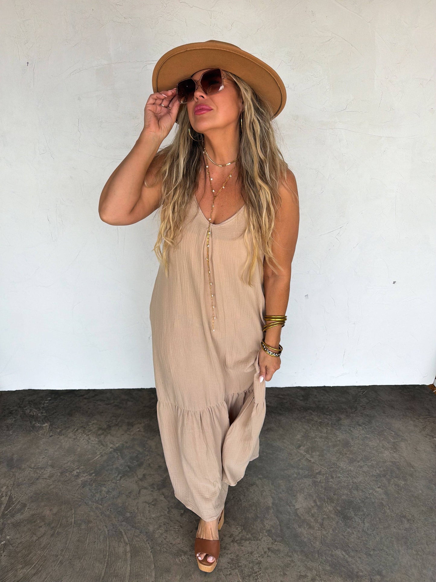 COASTAL NOVA DRESS: KHAKI