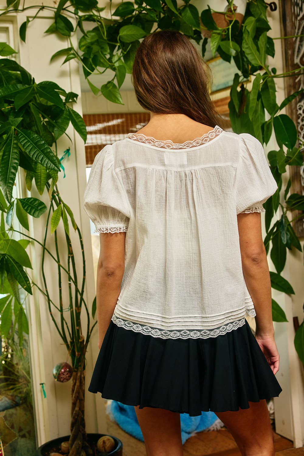 IT2992 | Romantic Lace Trim Cropped Cotton Blouse: Baby Pink