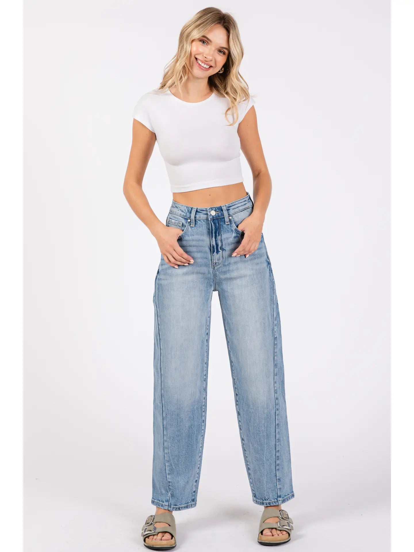 Petra Barrel Jeans - CN